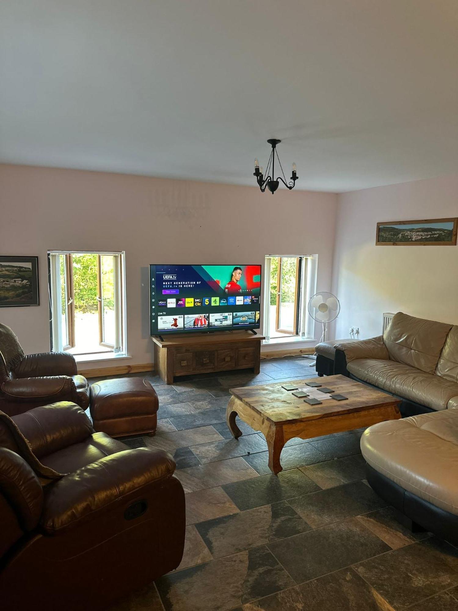 The Falcon Inn Retreat Aberdare Exterior photo