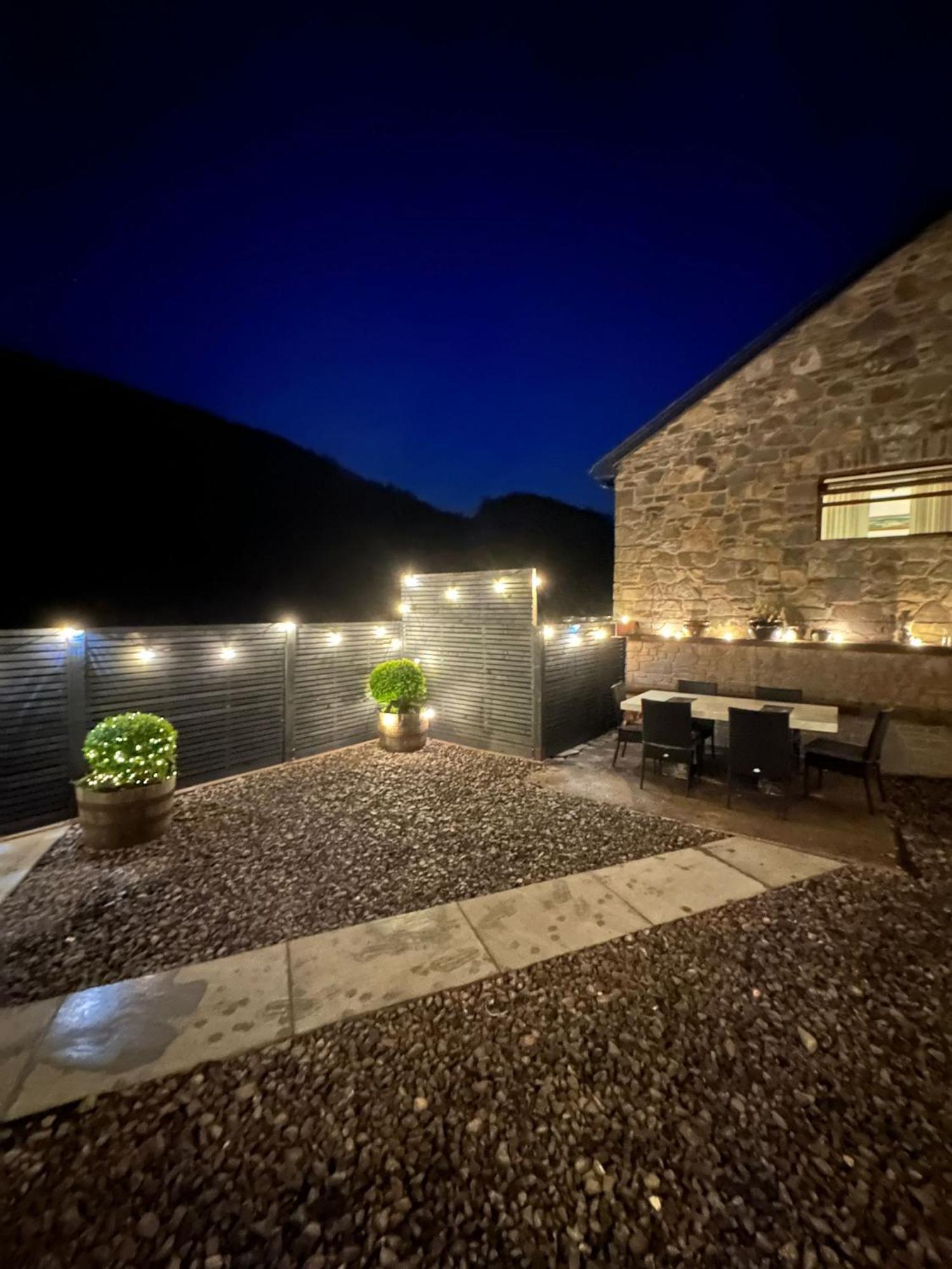 The Falcon Inn Retreat Aberdare Exterior photo